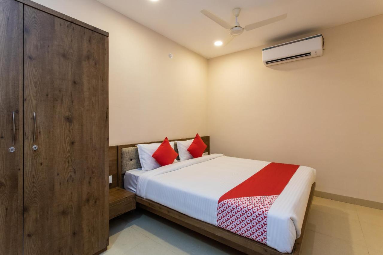 Oyo Hotel Badri Inn & Yatri Niwas Джабалпур Екстериор снимка