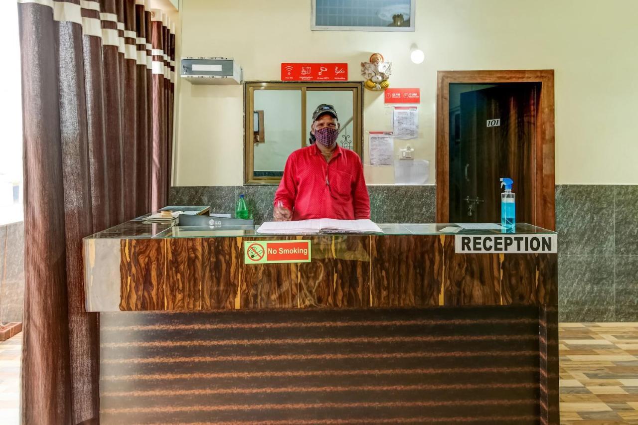 Oyo Hotel Badri Inn & Yatri Niwas Джабалпур Екстериор снимка