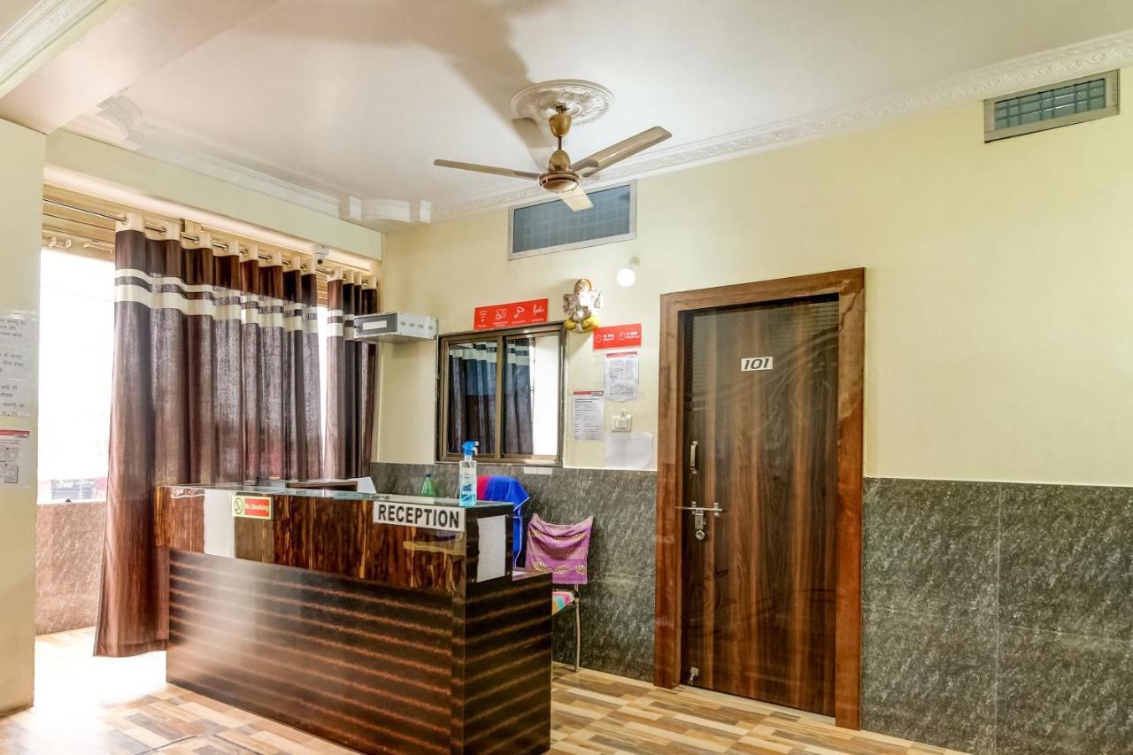 Oyo Hotel Badri Inn & Yatri Niwas Джабалпур Екстериор снимка